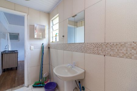 Casa para alugar com 65m², 2 quartos e sem vagaBanheiro