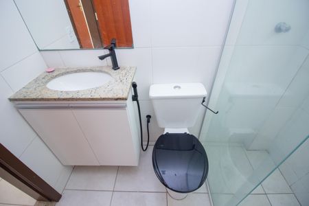 Casa de condomínio para alugar com 59m², 2 quartos e 1 vagaBanheiro Social