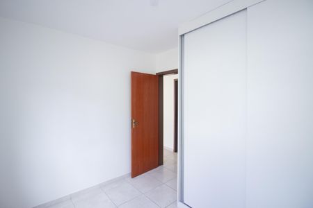 Casa de condomínio para alugar com 59m², 2 quartos e 1 vagaQuarto 1