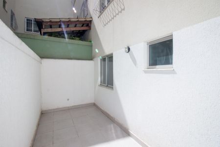 Casa de condomínio para alugar com 59m², 2 quartos e 1 vagaÁrea externa