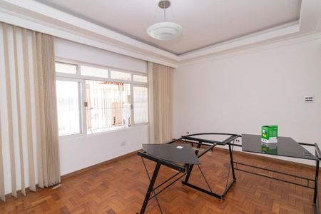 Sala de casa à venda com 4 quartos, 120m² em Vila Ré, São Paulo