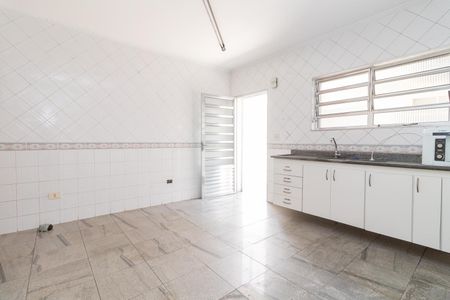 Casa à venda com 120m², 4 quartos e 2 vagasCozinha