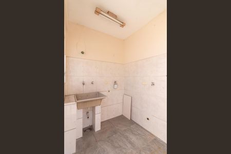 Casa à venda com 120m², 4 quartos e 2 vagasÁrea de Serviço