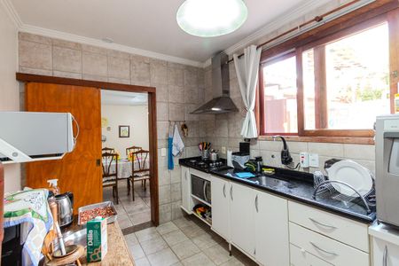 Casa de condomínio à venda com 200m², 3 quartos e 2 vagas Casa de condomínio à venda com 200m², 3 quartos e 2 vagasCozinha