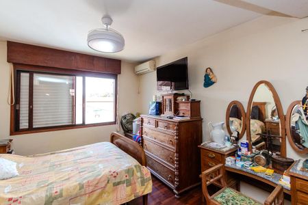 Casa de condomínio à venda com 200m², 3 quartos e 2 vagas Casa de condomínio à venda com 200m², 3 quartos e 2 vagasSuíte