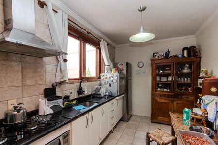 Casa de condomínio à venda com 200m², 3 quartos e 2 vagas Casa de condomínio à venda com 200m², 3 quartos e 2 vagasCozinha