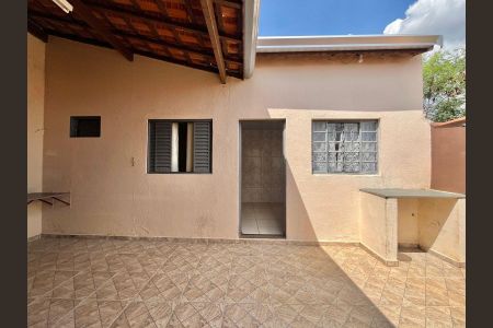 Casa à venda com 130m², 3 quartos e 1 vagaQuintal