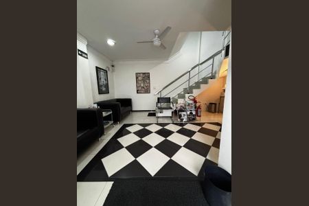 Casa à venda com 134m², 3 quartos e sem vagaFoto 01