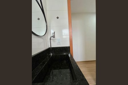 Banheiro de apartamento à venda com 2 quartos, 63m² em Jardim Nova Europa, Campinas