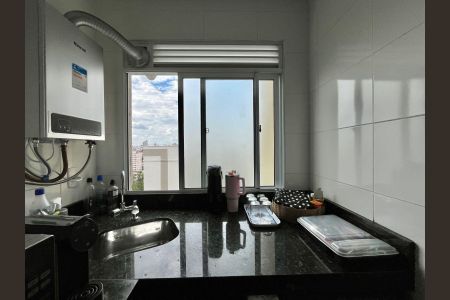 Apartamento à venda com 63m², 2 quartos e 1 vaga Apartamento à venda com 63m², 2 quartos e 1 vagaCozinha e Área de Serviço