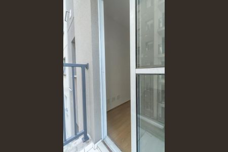 Apartamento à venda com 42m², 2 quartos e 1 vaga Apartamento à venda com 42m², 2 quartos e 1 vagaSacada