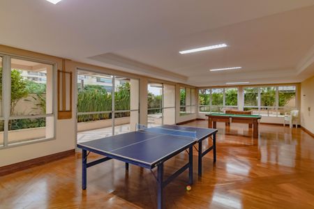 Apartamento à venda com 70m², 2 quartos e 1 vaga