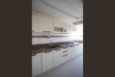 Apartamento para alugar com 185m², 3 quartos e 2 vagas Apartamento para alugar com 185m², 3 quartos e 2 vagasCozinha