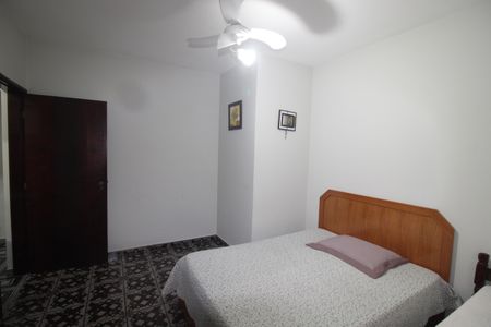 Casa para alugar com 250m², 3 quartos e 2 vagasQuarto 2