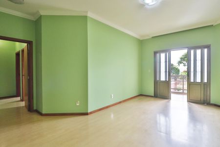 Apartamento para alugar com 127m², 3 quartos e 2 vagasSala