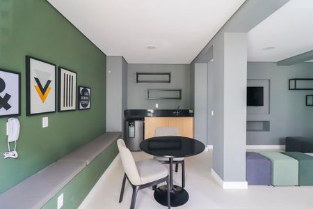 Apartamento para alugar com 38m², 2 quartos e sem vagaCoWorking