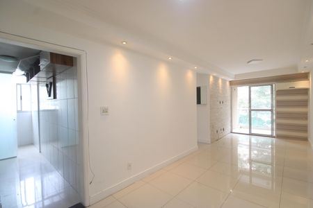 Sala de apartamento para alugar com 3 quartos, 75m² em Pechincha, Rio de Janeiro