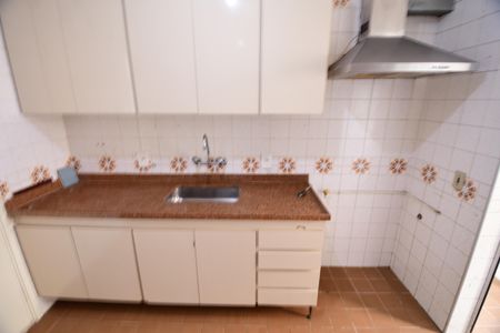 Apartamento para alugar com 100m², 3 quartos e 2 vagasCozinha