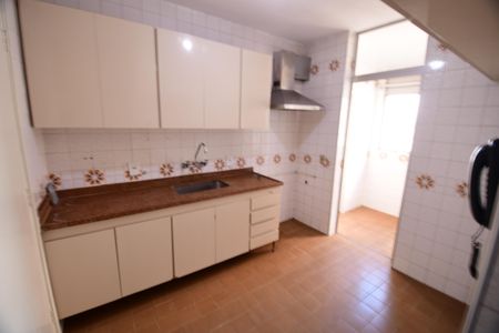 Apartamento para alugar com 100m², 3 quartos e 2 vagasCozinha