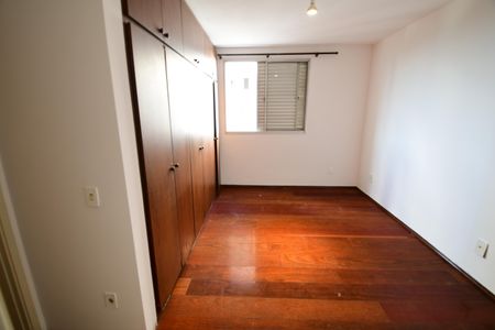 Apartamento para alugar com 100m², 3 quartos e 2 vagasQuarto 3 - Suíte