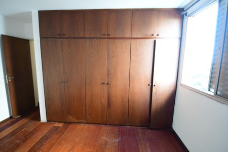 Apartamento para alugar com 100m², 3 quartos e 2 vagasQuarto 3 - Suíte