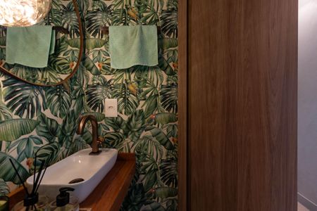 Apartamento à venda com 127m², 3 quartos e 2 vagas Apartamento à venda com 127m², 3 quartos e 2 vagasLavabo