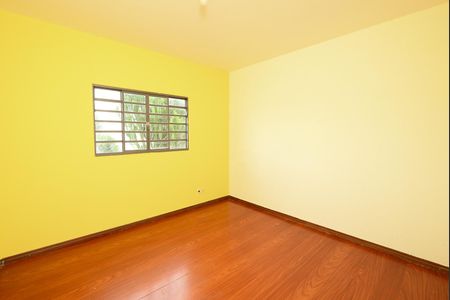 Casa para alugar com 100m², 2 quartos e 10 vagasQuarto 2