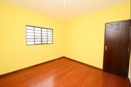 Casa para alugar com 100m², 2 quartos e 10 vagasQuarto 1