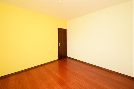 Casa para alugar com 100m², 2 quartos e 10 vagasQuarto 1
