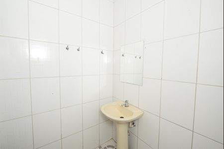 Casa para alugar com 100m², 2 quartos e 10 vagasBanheiro 2