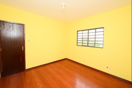 Casa para alugar com 100m², 2 quartos e 10 vagasQuarto 2