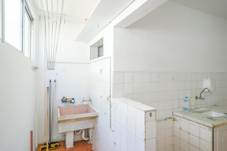 Apartamento para alugar com 63m², 2 quartos e 1 vagaÁrea de serviço