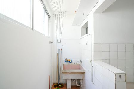 Apartamento para alugar com 63m², 2 quartos e 1 vagaÁrea de serviço