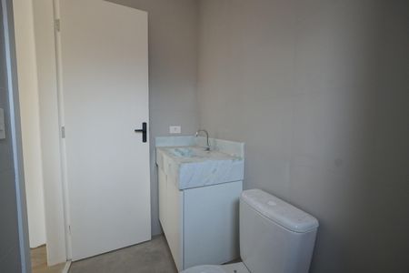 Banheiro de kitnet/studio para alugar com 1 quarto, 26m² em Vila Mariana, São Paulo