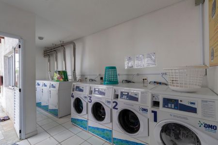 Apartamento para alugar com 25m², 1 quarto e sem vaga Apartamento para alugar com 25m², 1 quarto e sem vagaÁrea Comum - Lavanderia