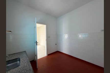 Cozinha de apartamento à venda com 1 quarto, 93m² em Vila Monumento, São Paulo