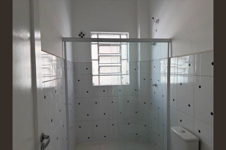 Banheiro de apartamento à venda com 1 quarto, 93m² em Vila Monumento, São Paulo