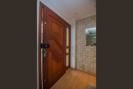 Sala de casa à venda com 4 quartos, 150m² em Ipanema, Porto Alegre