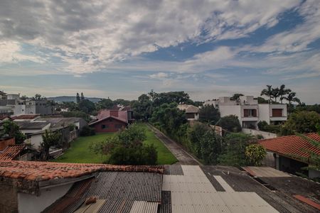 Casa para alugar com 150m², 4 quartos e 2 vagas Casa para alugar com 150m², 4 quartos e 2 vagasVista