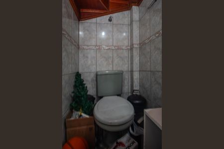 Casa para alugar com 150m², 4 quartos e 2 vagas Casa para alugar com 150m², 4 quartos e 2 vagasBanheiro