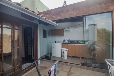 Casa para alugar com 150m², 4 quartos e 2 vagas Casa para alugar com 150m², 4 quartos e 2 vagasÁrea de Serviço