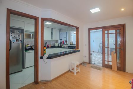Casa para alugar com 150m², 4 quartos e 2 vagas Casa para alugar com 150m², 4 quartos e 2 vagasCozinha