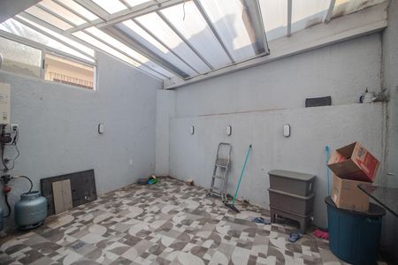 Casa para alugar com 150m², 4 quartos e 2 vagas Casa para alugar com 150m², 4 quartos e 2 vagasQuintal/Area de serviço