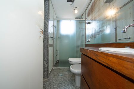 Apartamento à venda com 110m², 3 quartos e 2 vagas Apartamento à venda com 110m², 3 quartos e 2 vagasBANHEIRO1