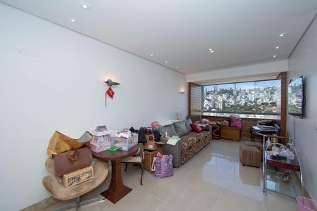 Apartamento à venda com 110m², 3 quartos e 2 vagas Apartamento à venda com 110m², 3 quartos e 2 vagasSALA