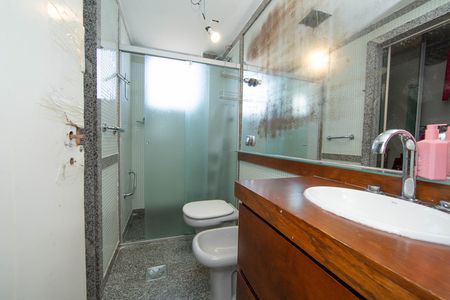 Apartamento à venda com 110m², 3 quartos e 2 vagas Apartamento à venda com 110m², 3 quartos e 2 vagasBANHEIRO1