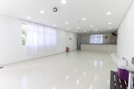 Apartamento para alugar com 64m², 2 quartos e 1 vaga Apartamento para alugar com 64m², 2 quartos e 1 vagaÁrea Comum