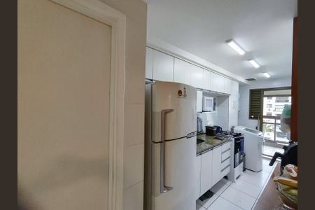 Apartamento à venda com 85m², 2 quartos e 1 vaga Apartamento à venda com 85m², 2 quartos e 1 vagaCozinha / Área de Serviço