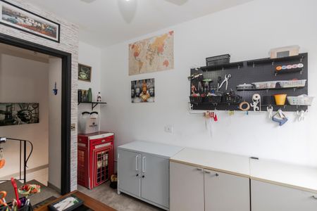 Casa à venda com 170m², 3 quartos e 2 vagasQuarto de Serviço