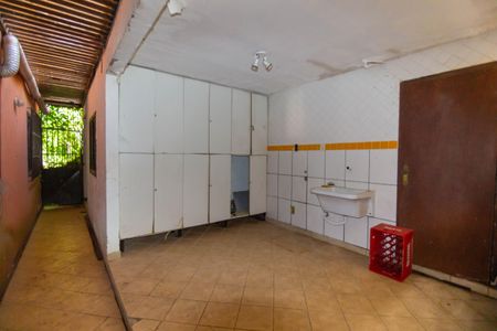 Casa de condomínio para alugar com 200m², 3 quartos e 2 vagas